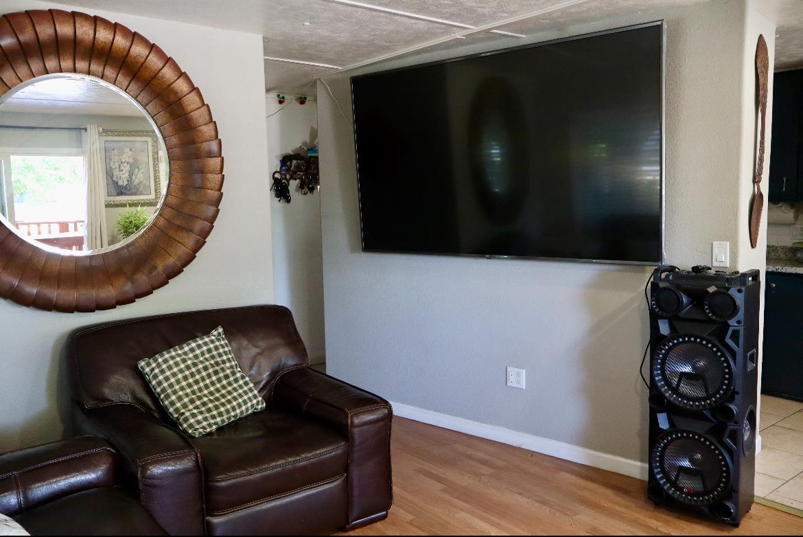 Detail Gallery Image 5 of 6 For 2340 Sanguinetti Ln 109, Stockton,  CA 95205 - 3 Beds | 1 Baths
