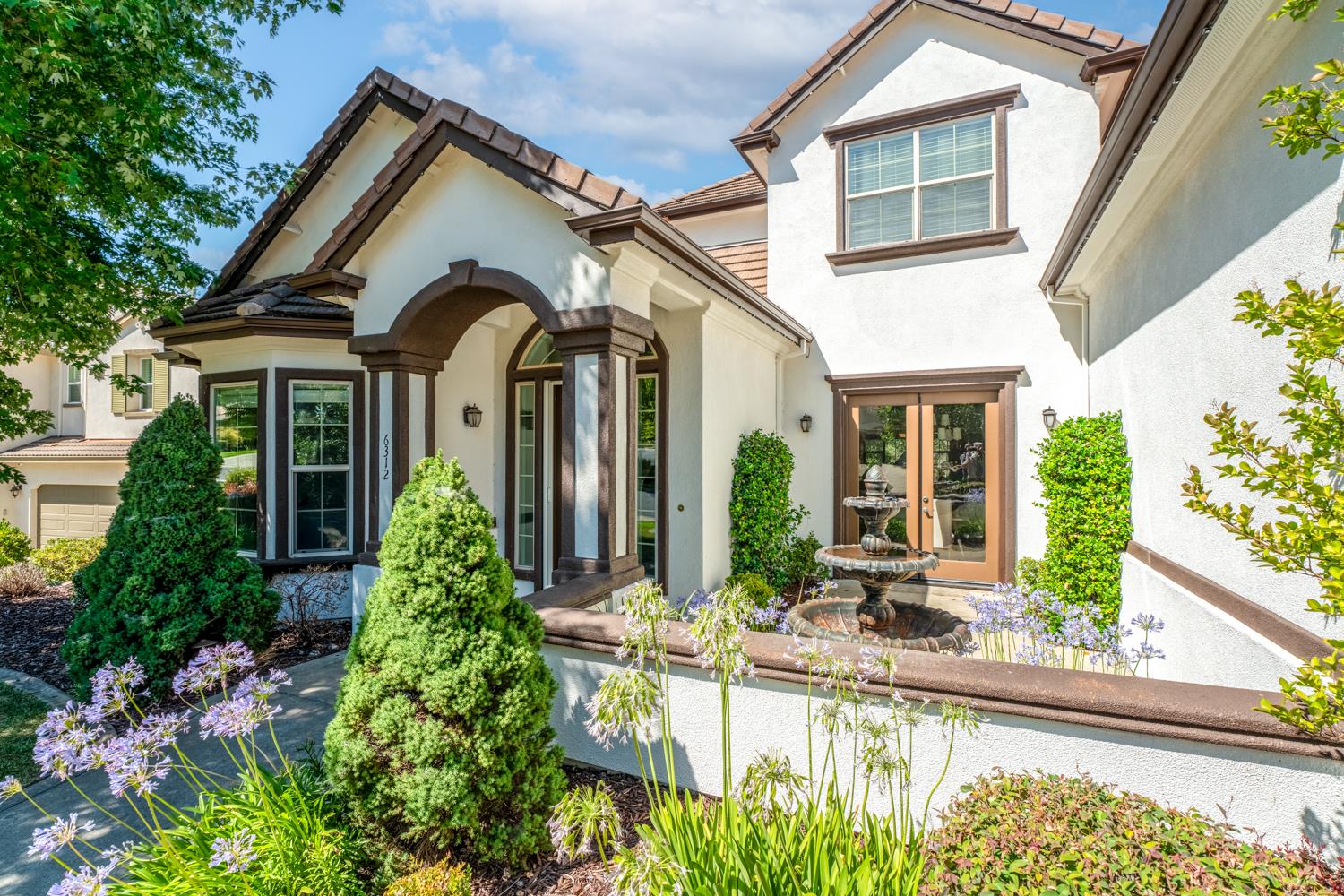Detail Gallery Image 2 of 65 For 6312 Monument Springs Dr, Rocklin,  CA 95677 - 4 Beds | 3 Baths