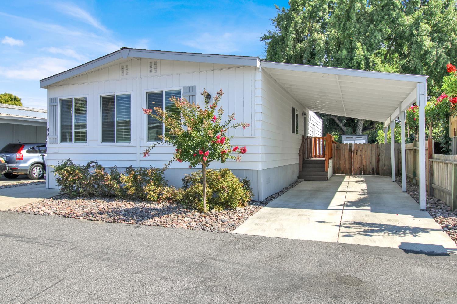 Detail Gallery Image 3 of 34 For 2307 Oakdale Rd 100, Modesto,  CA 95355 - 2 Beds | 2 Baths