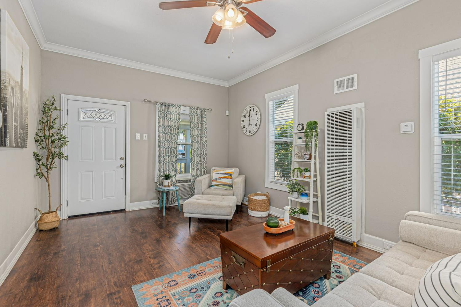 Detail Gallery Image 9 of 37 For 725 4th St, Woodland,  CA 95695 - 3 Beds | 1 Baths