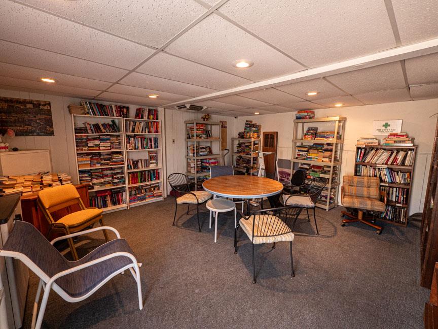 Detail Gallery Image 22 of 23 For 10711 Sherman Grove Ave 26, Sunland,  CA 91040 - 2 Beds | 2 Baths