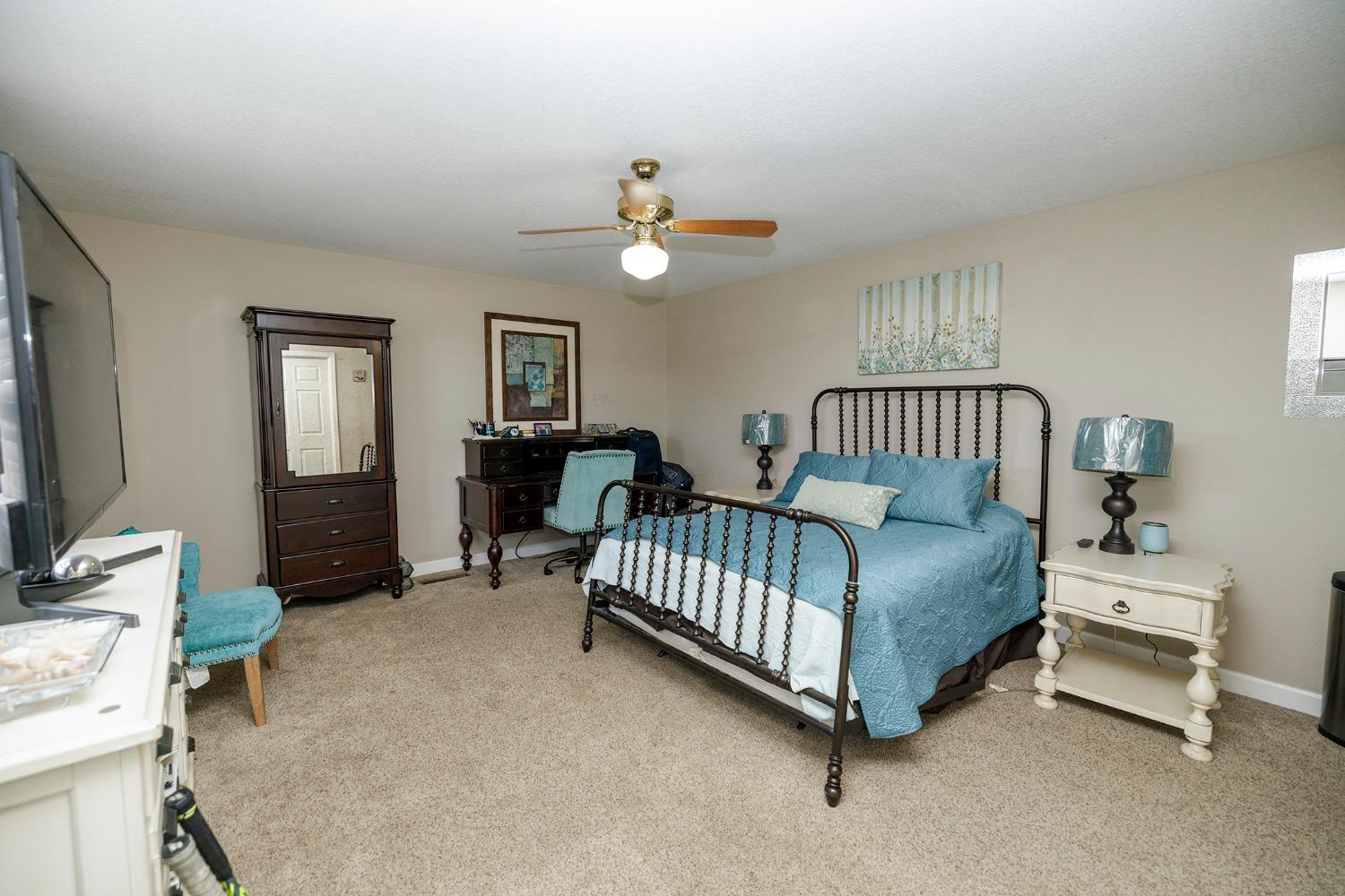 Detail Gallery Image 38 of 68 For 3128 Esta Ave, Modesto,  CA 95355 - 3 Beds | 3 Baths