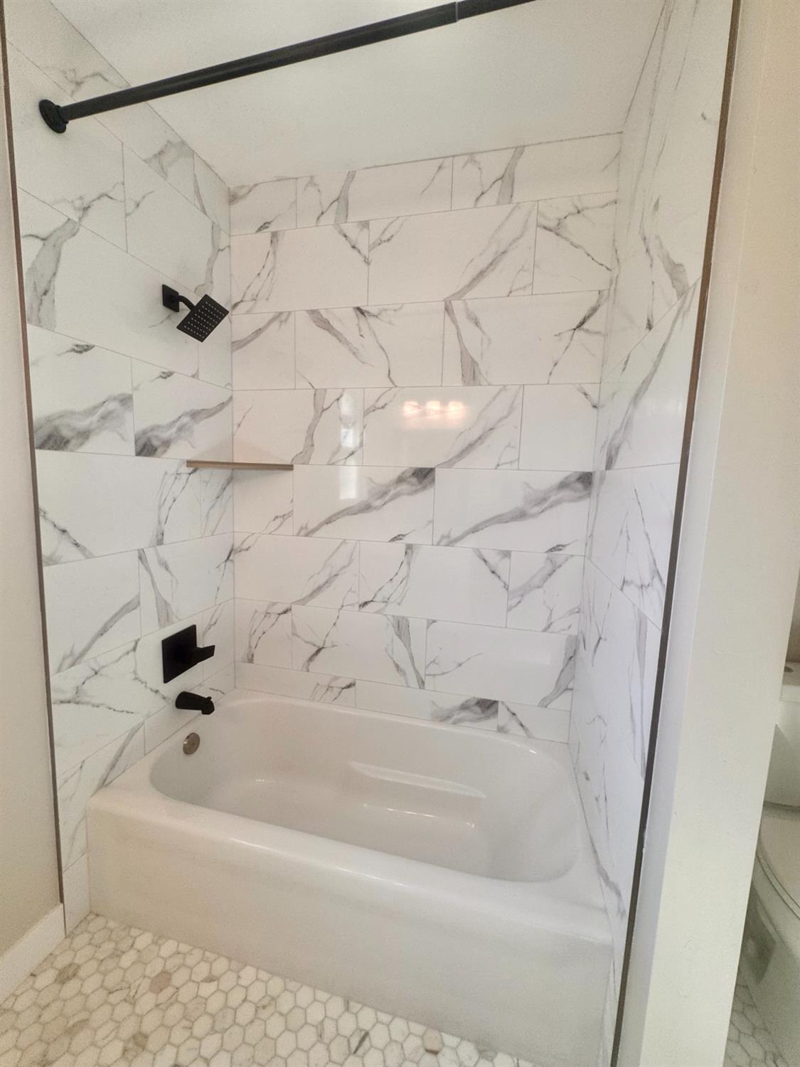 Detail Gallery Image 18 of 32 For 5230 North Ave, Carmichael,  CA 95608 - 3 Beds | 2 Baths