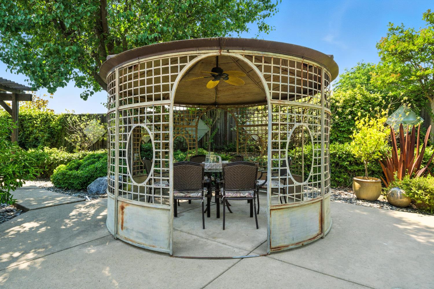 Detail Gallery Image 50 of 78 For 3001 Grasmere Cir, Roseville,  CA 95661 - 2 Beds | 2 Baths