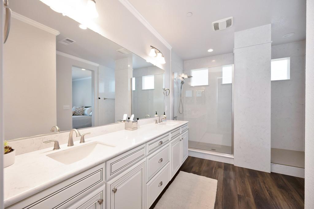 Detail Gallery Image 21 of 43 For 10309 Tempo Way, Elk Grove,  CA 95757 - 4 Beds | 3/1 Baths