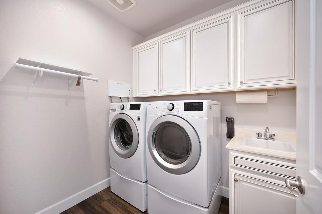 Detail Gallery Image 33 of 43 For 10309 Tempo Way, Elk Grove,  CA 95757 - 4 Beds | 3/1 Baths