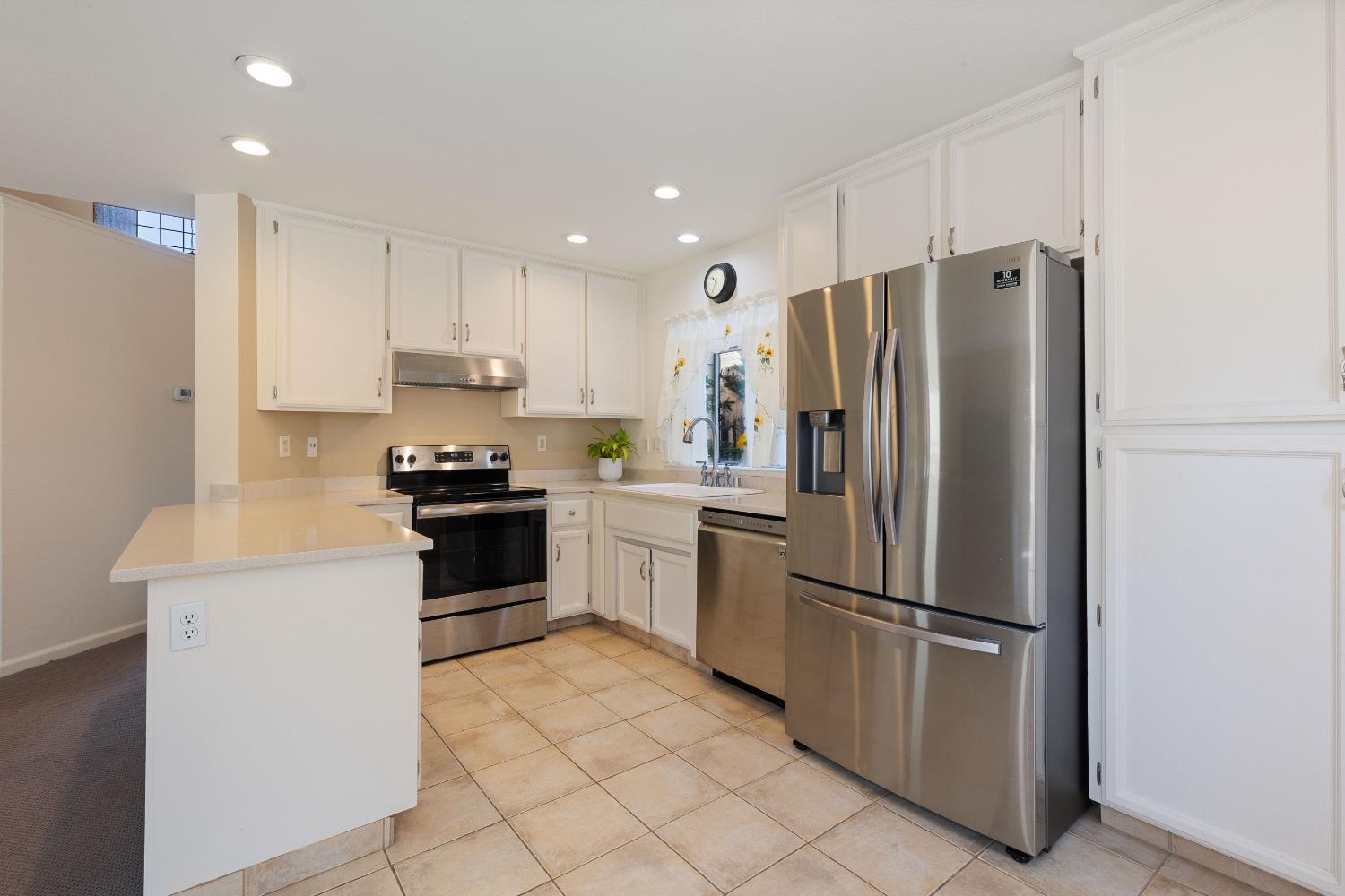 Detail Gallery Image 14 of 50 For 5623 Delano Way, Rocklin,  CA 95677 - 4 Beds | 3 Baths
