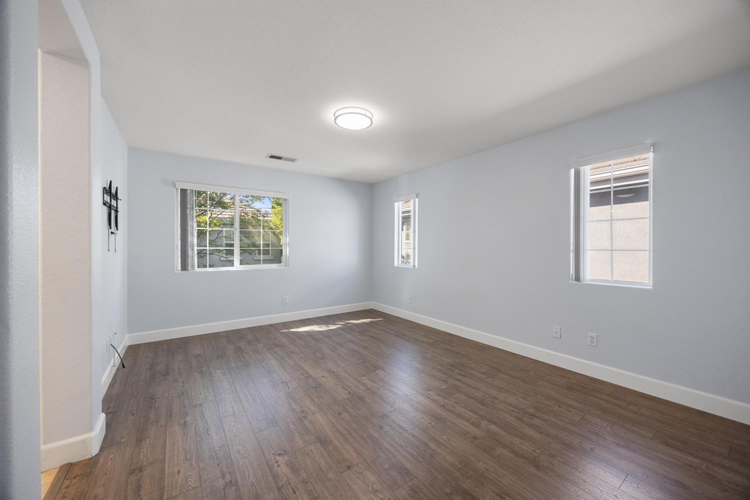 Detail Gallery Image 23 of 40 For 9205 Cortina Cir, Roseville,  CA 95678 - 3 Beds | 2/1 Baths