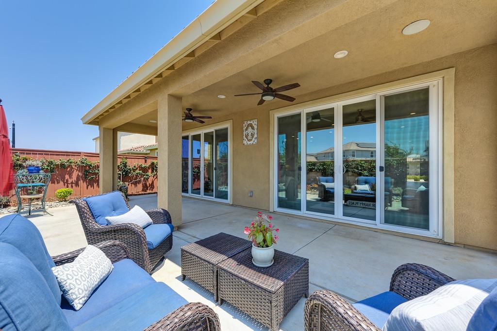 Detail Gallery Image 39 of 43 For 10309 Tempo Way, Elk Grove,  CA 95757 - 4 Beds | 3/1 Baths
