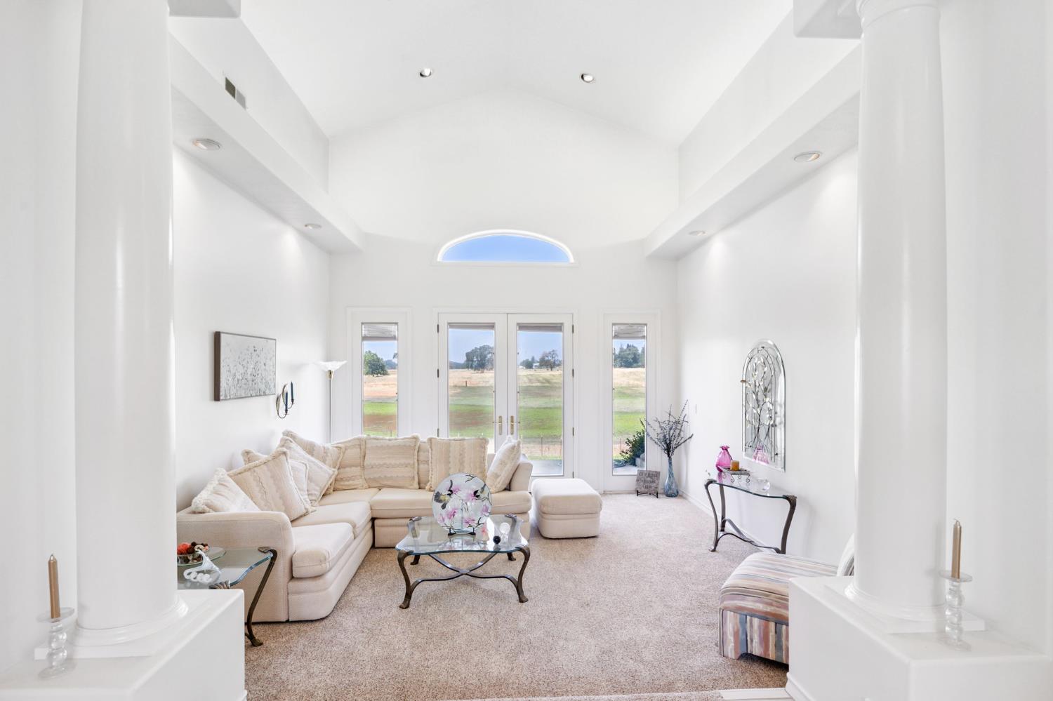 Detail Gallery Image 13 of 51 For 11255 Green Rd, Wilton,  CA 95693 - 4 Beds | 3/1 Baths