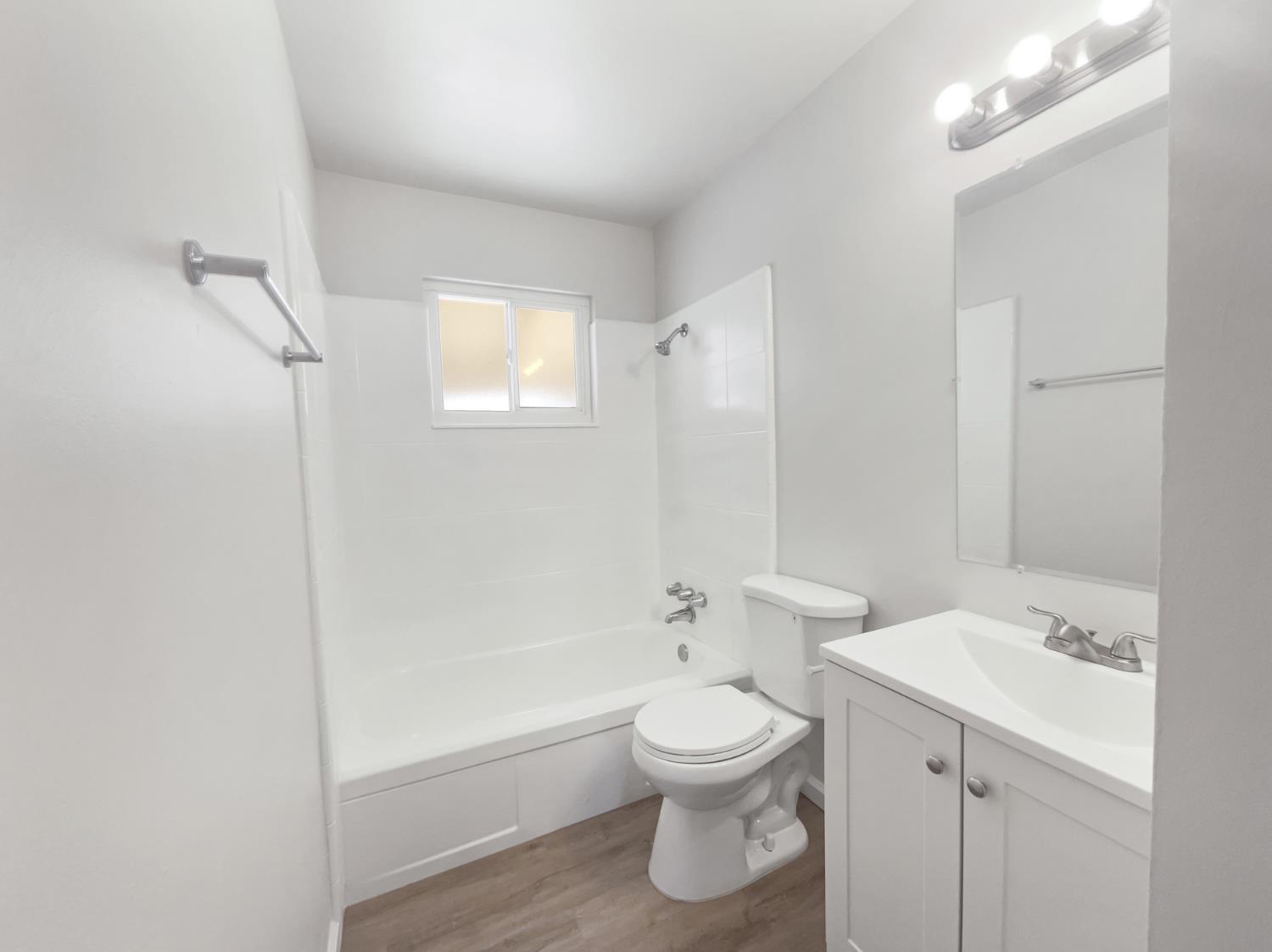 Detail Gallery Image 7 of 20 For 1129 Rideout Way, Marysville,  CA 95901 - 4 Beds | 2 Baths