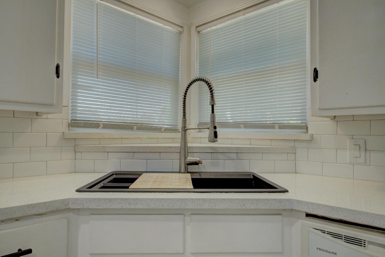 Detail Gallery Image 11 of 33 For 400 Elm Ave, Atwater,  CA 95301 - 4 Beds | 2 Baths