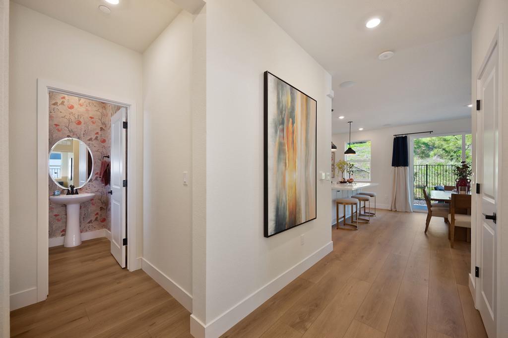 Detail Gallery Image 6 of 31 For 3022 Constellation Ave, Placerville,  CA 95667 - 4 Beds | 3/1 Baths