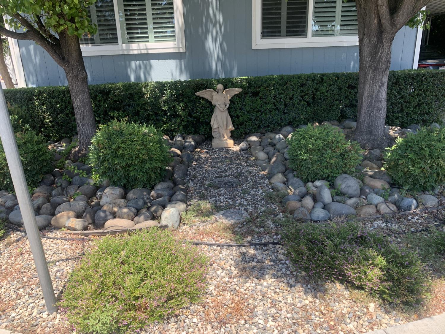 Detail Gallery Image 43 of 54 For 4901 Gardendell Rd, Sacramento,  CA 95834 - 2 Beds | 2 Baths