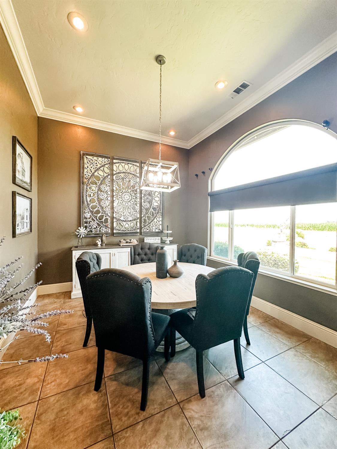 Detail Gallery Image 8 of 74 For 5569 Tegner Rd, Hilmar,  CA 95324 - 4 Beds | 3/1 Baths