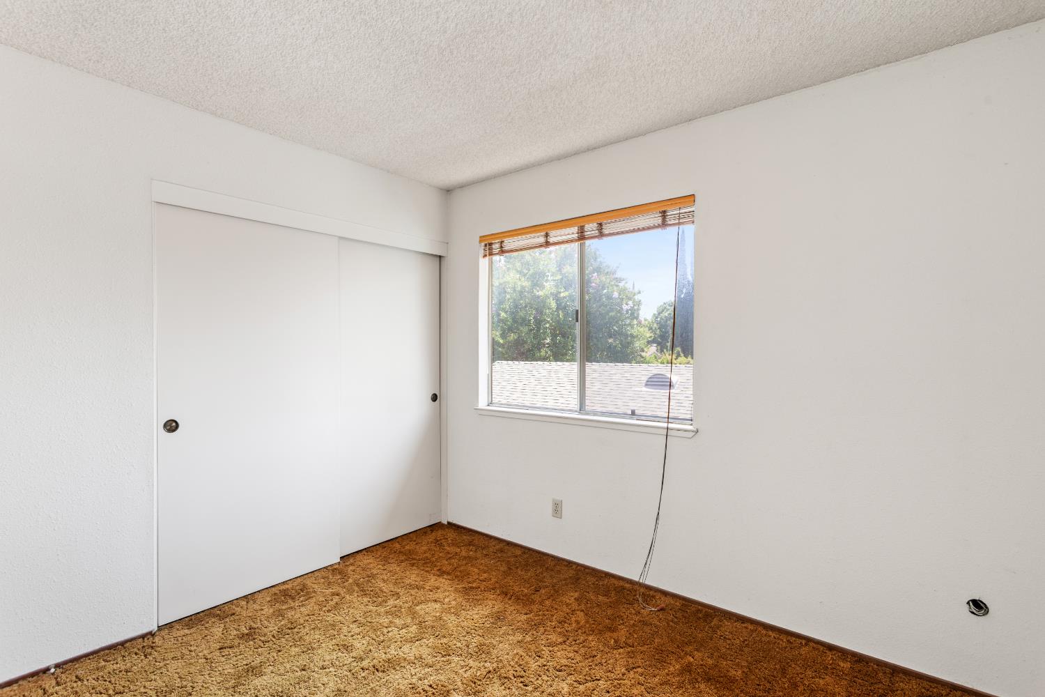 Detail Gallery Image 19 of 26 For 9251 Carla Way, Sacramento,  CA 95826 - 4 Beds | 2/1 Baths