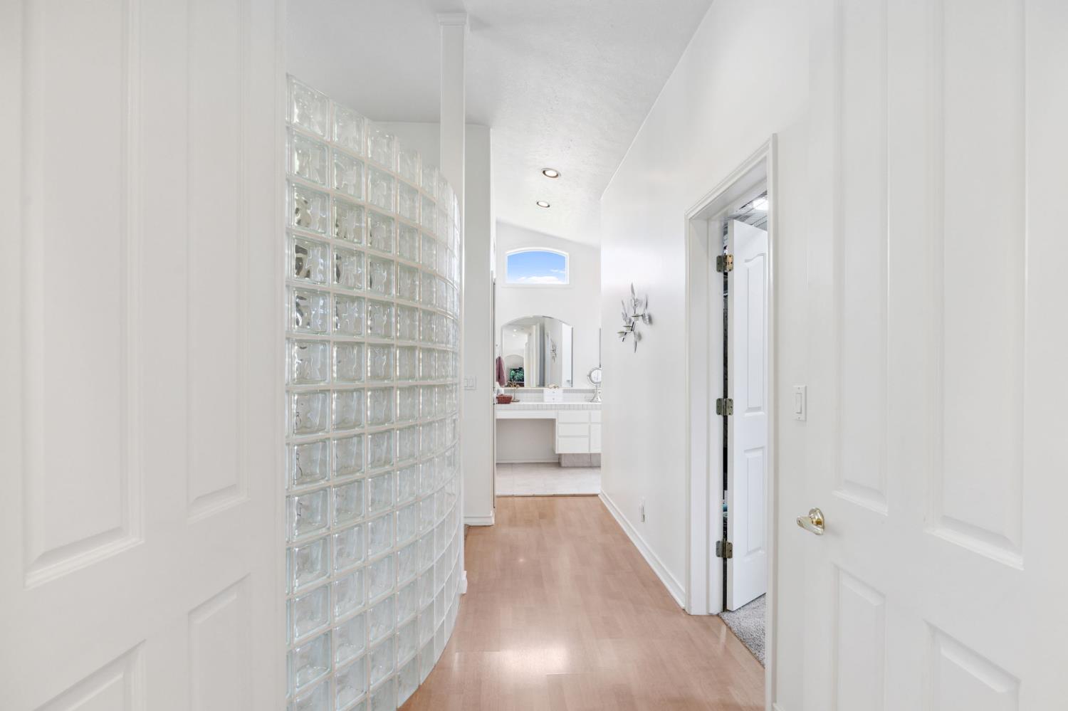 Detail Gallery Image 18 of 51 For 11255 Green Rd, Wilton,  CA 95693 - 4 Beds | 3/1 Baths