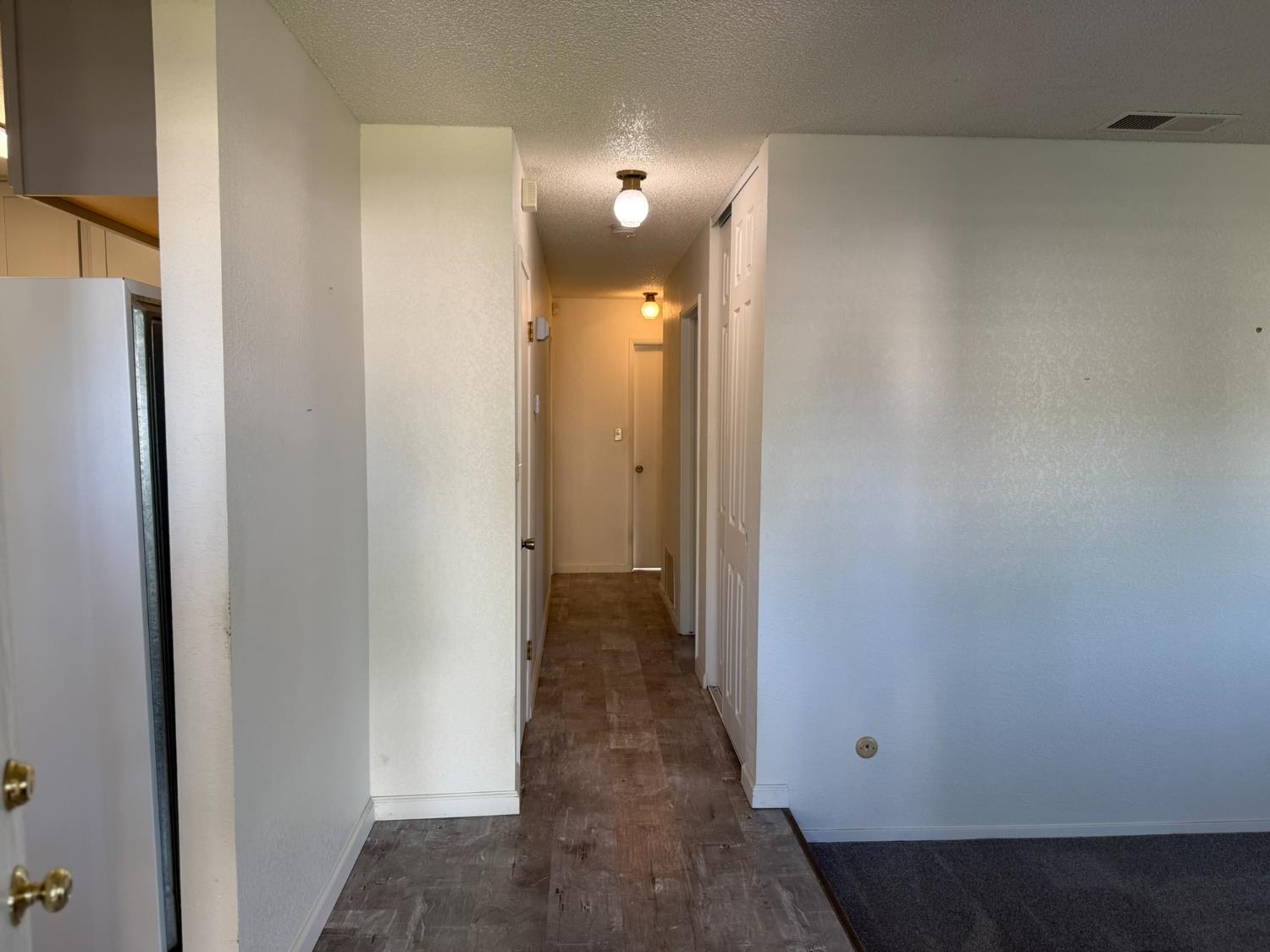 Detail Gallery Image 9 of 27 For 4000 Blue Bird Dr, Modesto,  CA 95356 - 3 Beds | 2 Baths