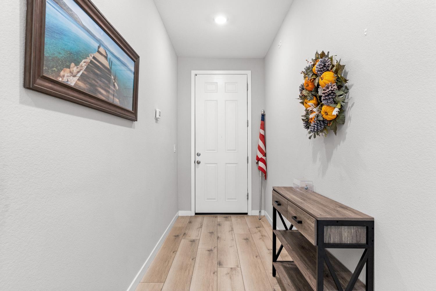Detail Gallery Image 2 of 33 For 3247 Le Bourget Ln, Lincoln,  CA 95648 - 4 Beds | 3 Baths