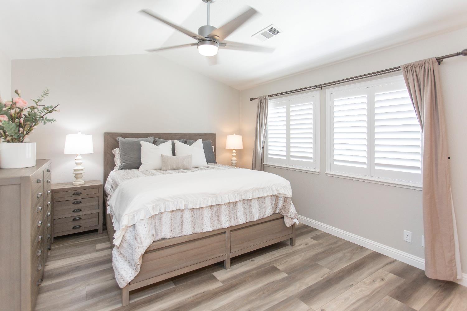 Detail Gallery Image 16 of 31 For 5542 Chancellor Way, Riverbank,  CA 95367 - 3 Beds | 2/1 Baths