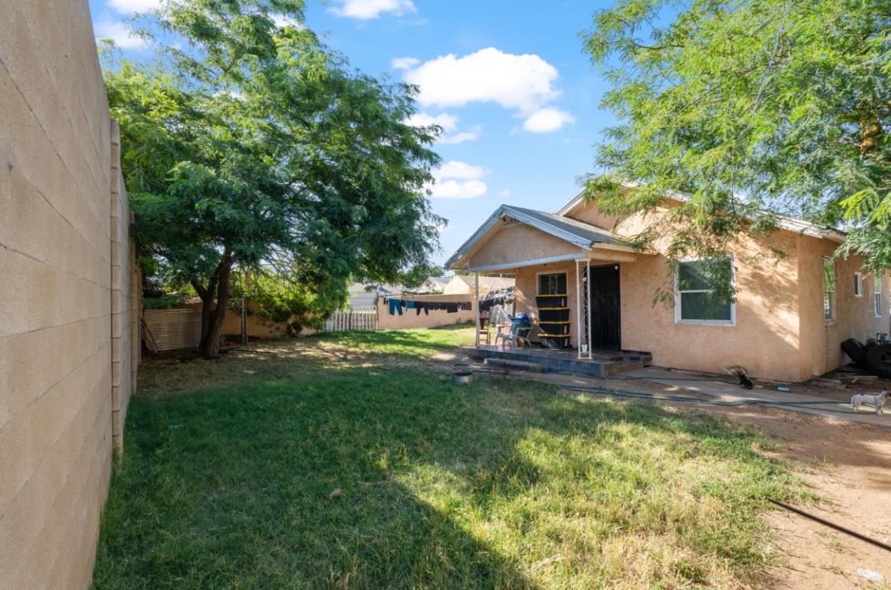 Detail Gallery Image 14 of 22 For 1260 T St, Merced,  CA 95341 - 2 Beds | 1 Baths