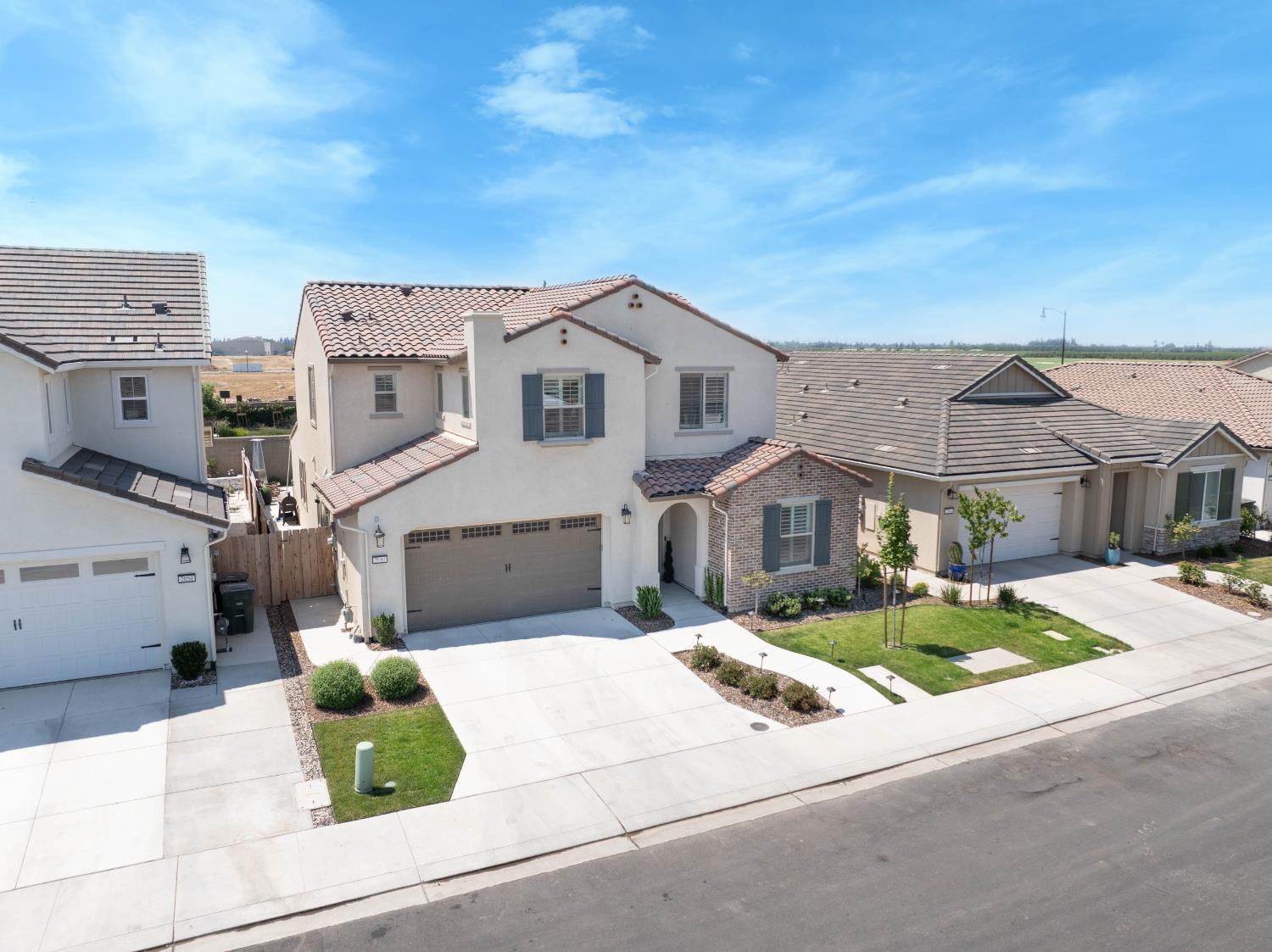 Detail Gallery Image 6 of 70 For 2050 Starwood Dr, Riverbank,  CA 95367 - 4 Beds | 3 Baths