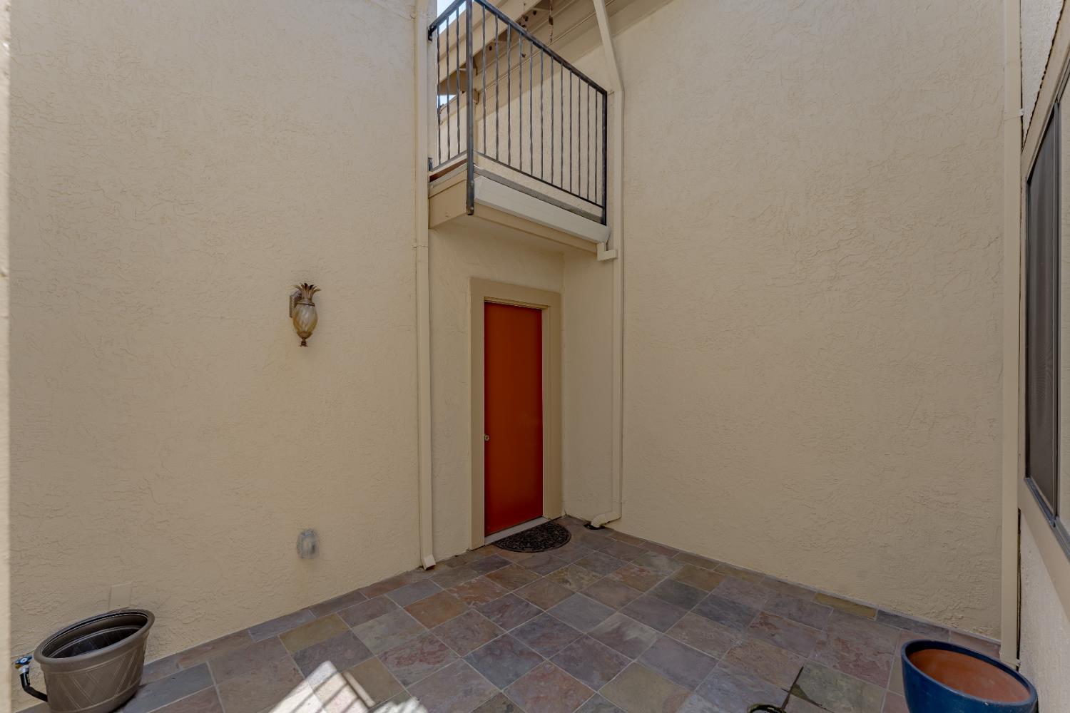 Detail Gallery Image 19 of 21 For 7522 Creekridge Ln, Citrus Heights,  CA 95610 - 3 Beds | 3 Baths