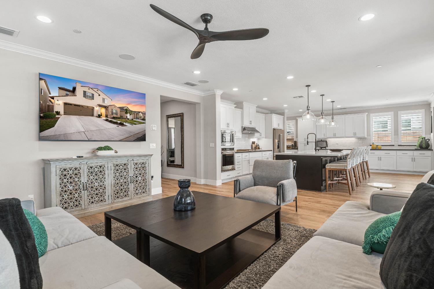 Detail Gallery Image 17 of 70 For 2050 Starwood Dr, Riverbank,  CA 95367 - 4 Beds | 3 Baths