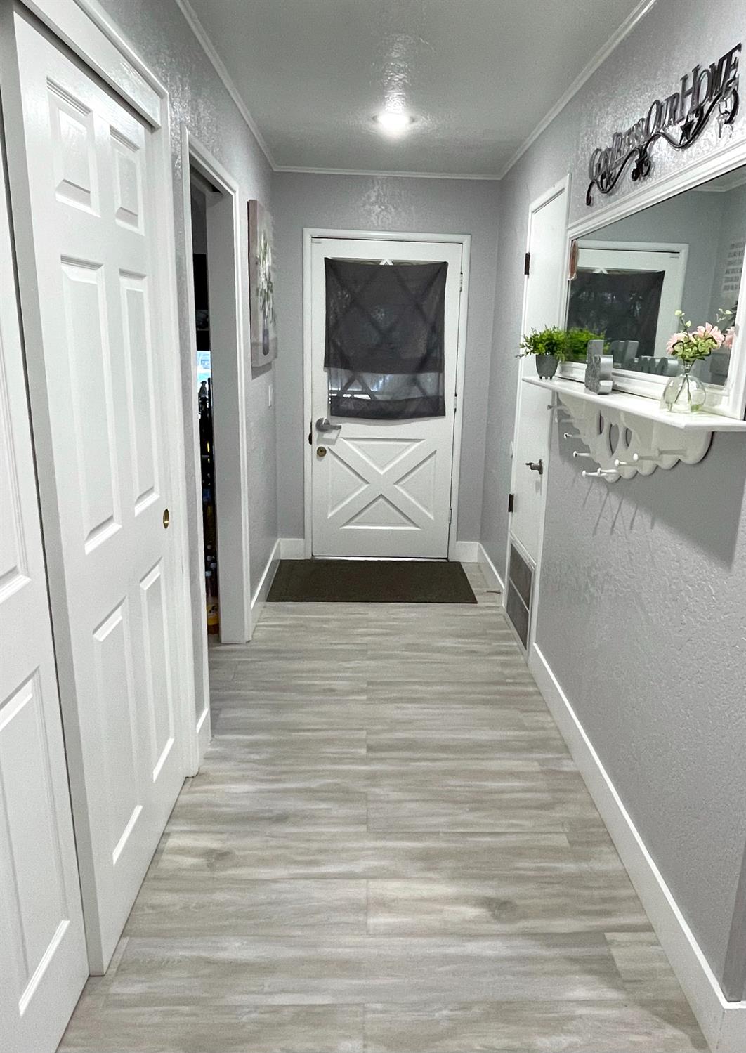 Detail Gallery Image 3 of 25 For 2313 Thomas St, Ceres,  CA 95307 - 3 Beds | 2 Baths