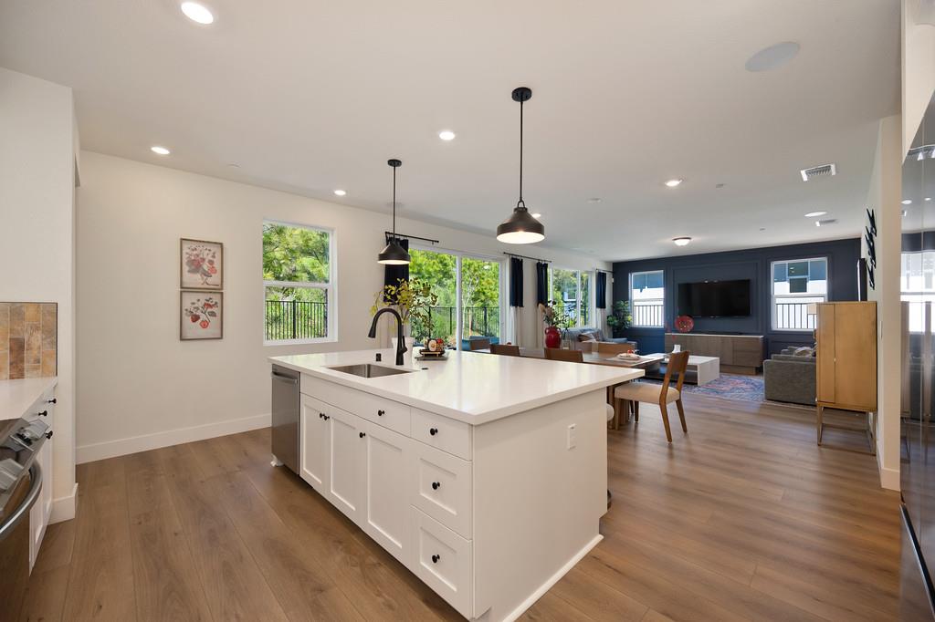 Detail Gallery Image 13 of 31 For 3022 Constellation Ave, Placerville,  CA 95667 - 4 Beds | 3/1 Baths