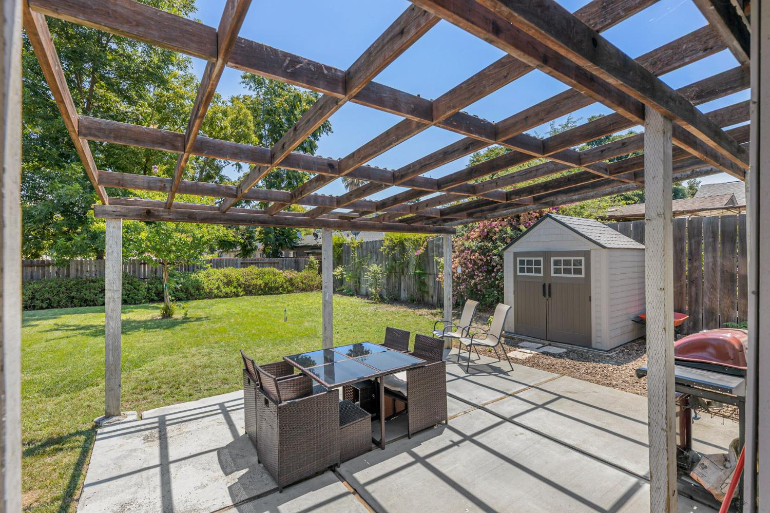 Detail Gallery Image 26 of 37 For 725 4th St, Woodland,  CA 95695 - 3 Beds | 1 Baths