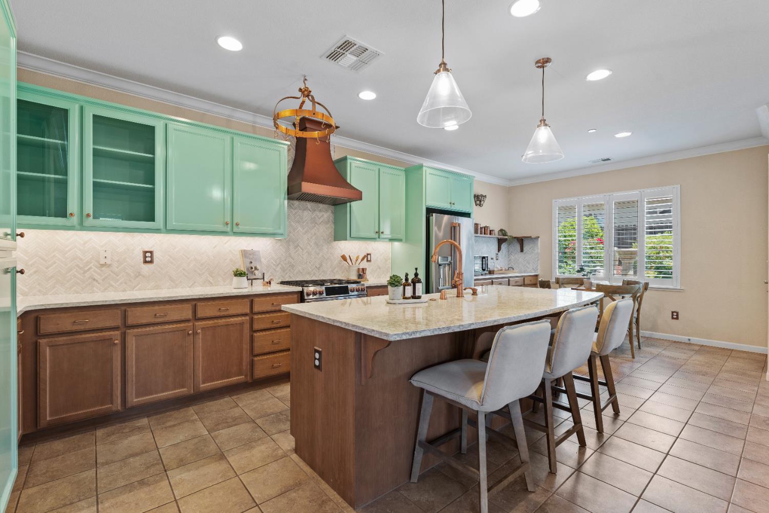 Detail Gallery Image 10 of 61 For 206 Calistoga Ct, El Dorado Hills,  CA 95762 - 3 Beds | 2/1 Baths
