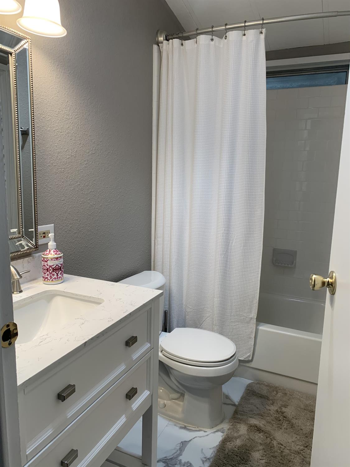 Detail Gallery Image 50 of 54 For 4901 Gardendell Rd, Sacramento,  CA 95834 - 2 Beds | 2 Baths