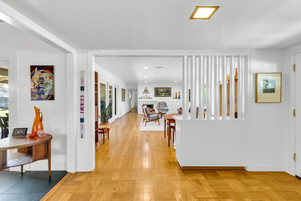 Detail Gallery Image 20 of 45 For 3250 Bonita Dr, Sacramento,  CA 95821 - 3 Beds | 3 Baths