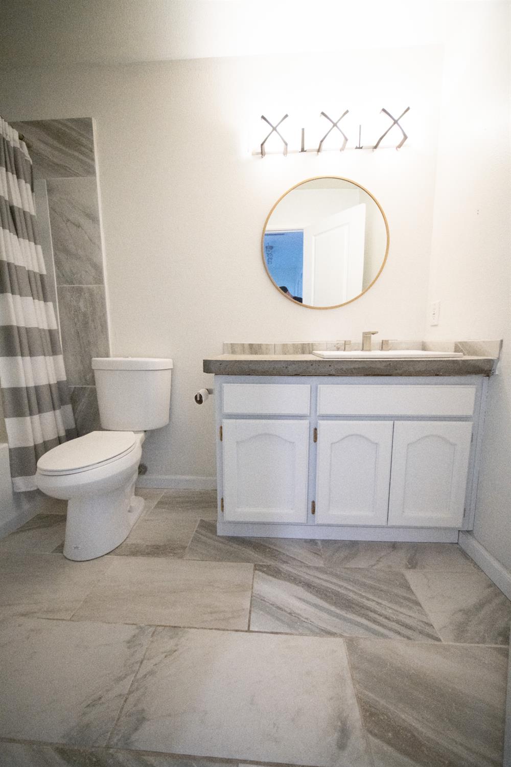 Detail Gallery Image 21 of 36 For 3406 Bristol Ct, Cameron Park,  CA 95682 - 3 Beds | 2/1 Baths
