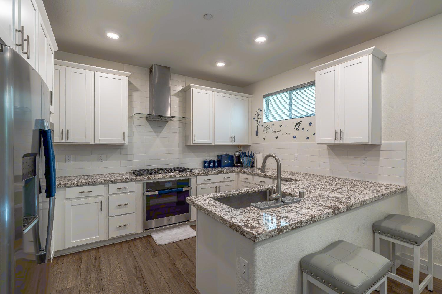 Detail Gallery Image 25 of 53 For 10448 Oboe Way, Elk Grove,  CA 95757 - 3 Beds | 2/1 Baths