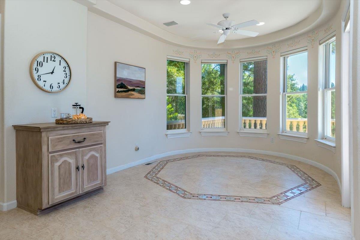 Detail Gallery Image 26 of 97 For 14031 Gochine Dr, Nevada City,  CA 95959 - 4 Beds | 3/1 Baths