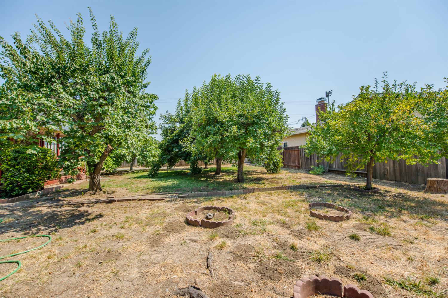 Detail Gallery Image 36 of 43 For 204 Emery St, Winters,  CA 95694 - 3 Beds | 2 Baths