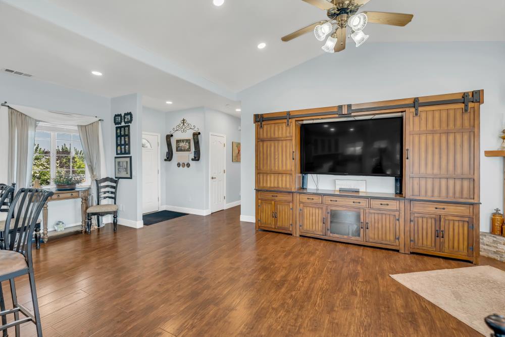 Detail Gallery Image 14 of 53 For 1221 Magers Rd, San Andreas,  CA 95249 - 3 Beds | 2 Baths