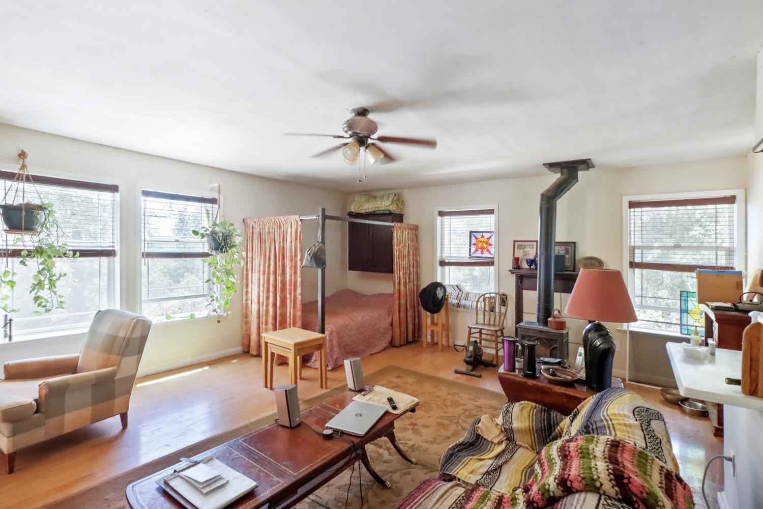Detail Gallery Image 21 of 27 For 90 Tall Pines Ct, Applegate,  CA 95703 - 3 Beds | 2/1 Baths