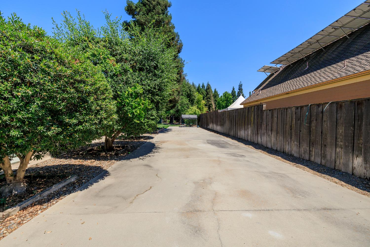 Detail Gallery Image 50 of 68 For 3128 Esta Ave, Modesto,  CA 95355 - 3 Beds | 3 Baths