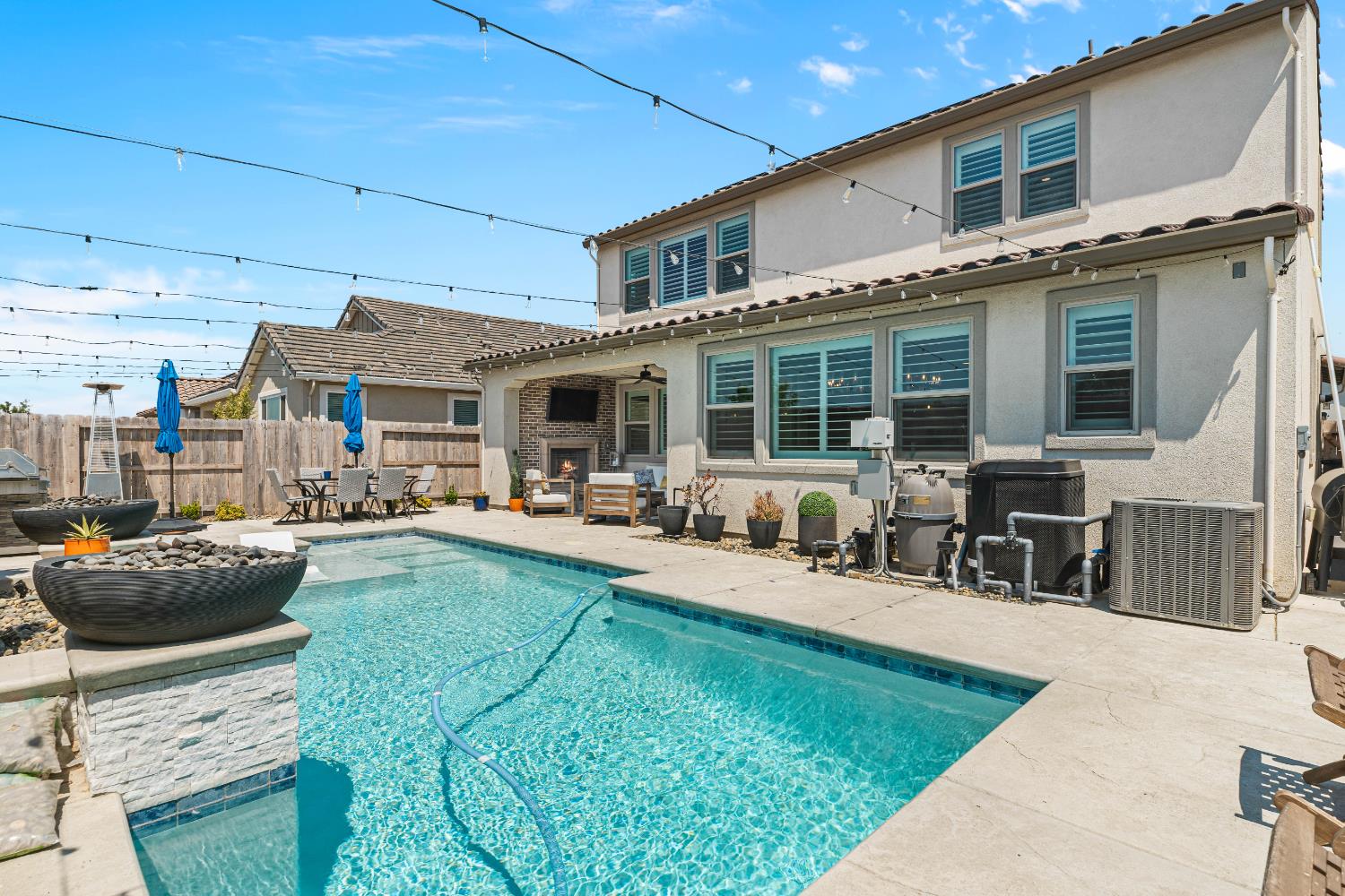 Detail Gallery Image 53 of 70 For 2050 Starwood Dr, Riverbank,  CA 95367 - 4 Beds | 3 Baths