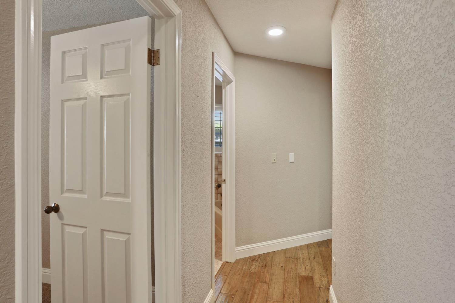 Detail Gallery Image 24 of 50 For 2404 Dutchollow Ct, Modesto,  CA 95356 - 3 Beds | 2 Baths