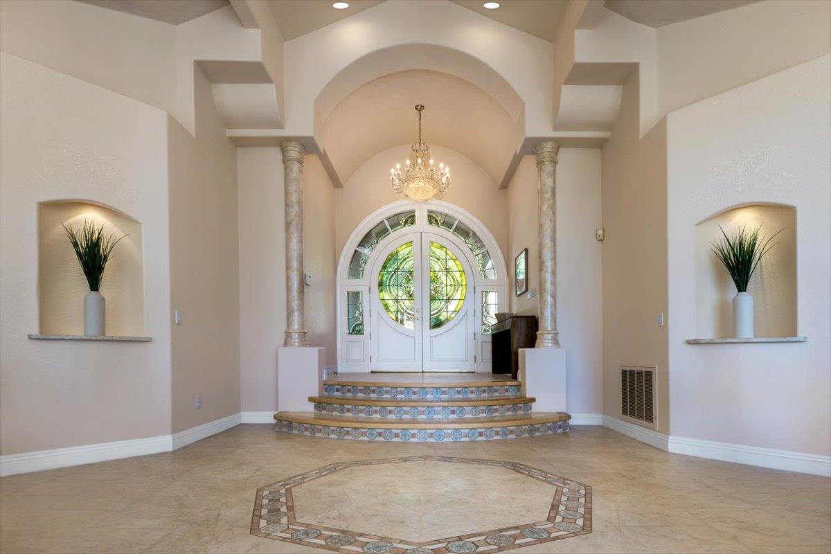 Detail Gallery Image 19 of 97 For 14031 Gochine Dr, Nevada City,  CA 95959 - 4 Beds | 3/1 Baths