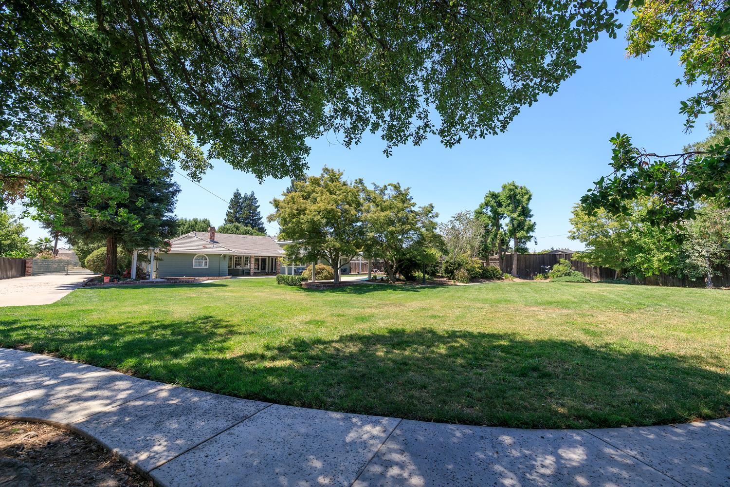 Detail Gallery Image 63 of 68 For 3128 Esta Ave, Modesto,  CA 95355 - 3 Beds | 3 Baths