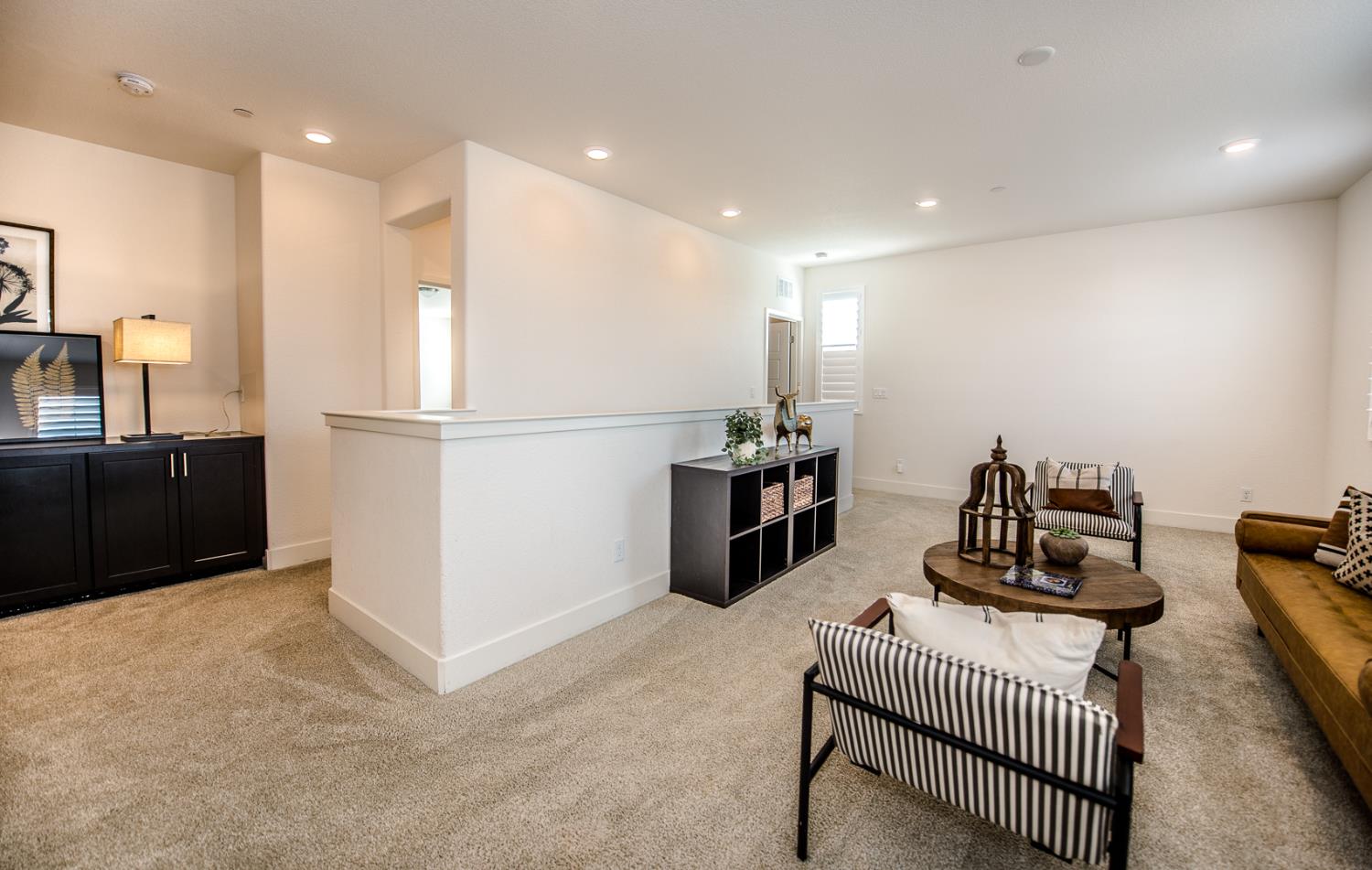 Detail Gallery Image 20 of 37 For 2751 Brookshire Cir, Woodland,  CA 95776 - 5 Beds | 3 Baths