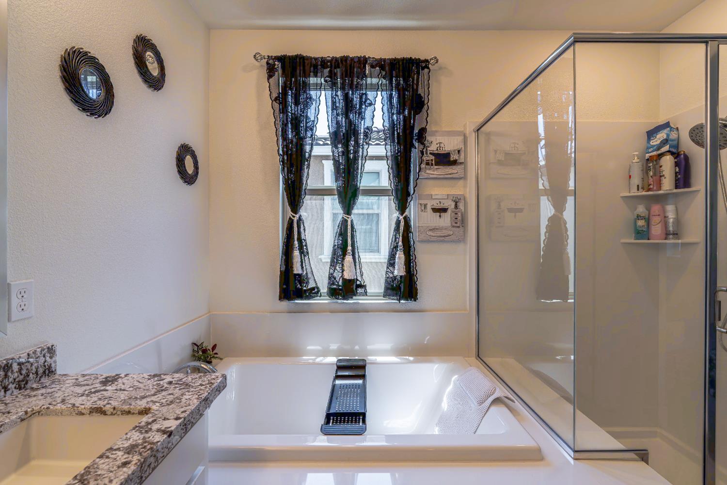 Detail Gallery Image 47 of 53 For 10448 Oboe Way, Elk Grove,  CA 95757 - 3 Beds | 2/1 Baths