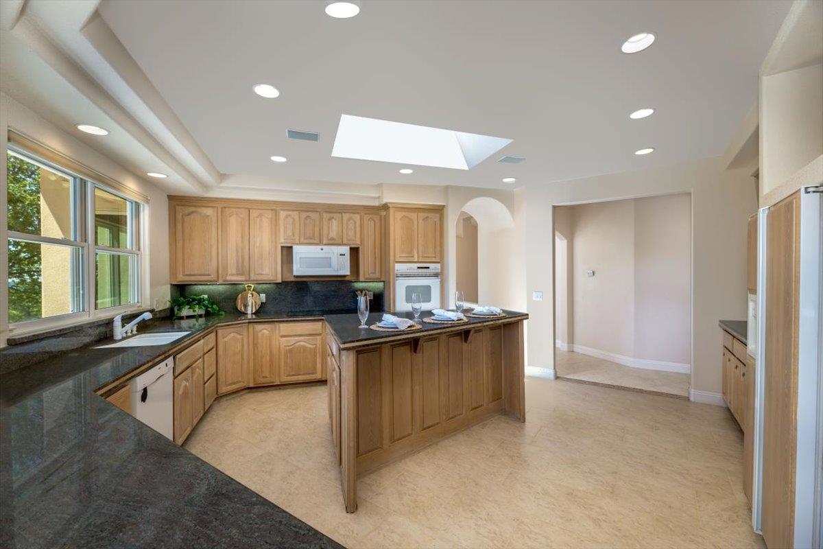 Detail Gallery Image 24 of 97 For 14031 Gochine Dr, Nevada City,  CA 95959 - 4 Beds | 3/1 Baths