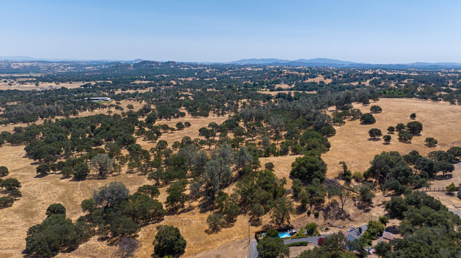 Detail Gallery Image 6 of 26 For 4585 Roadrunner Dr, Ione,  CA 95640 - – Beds | – Baths