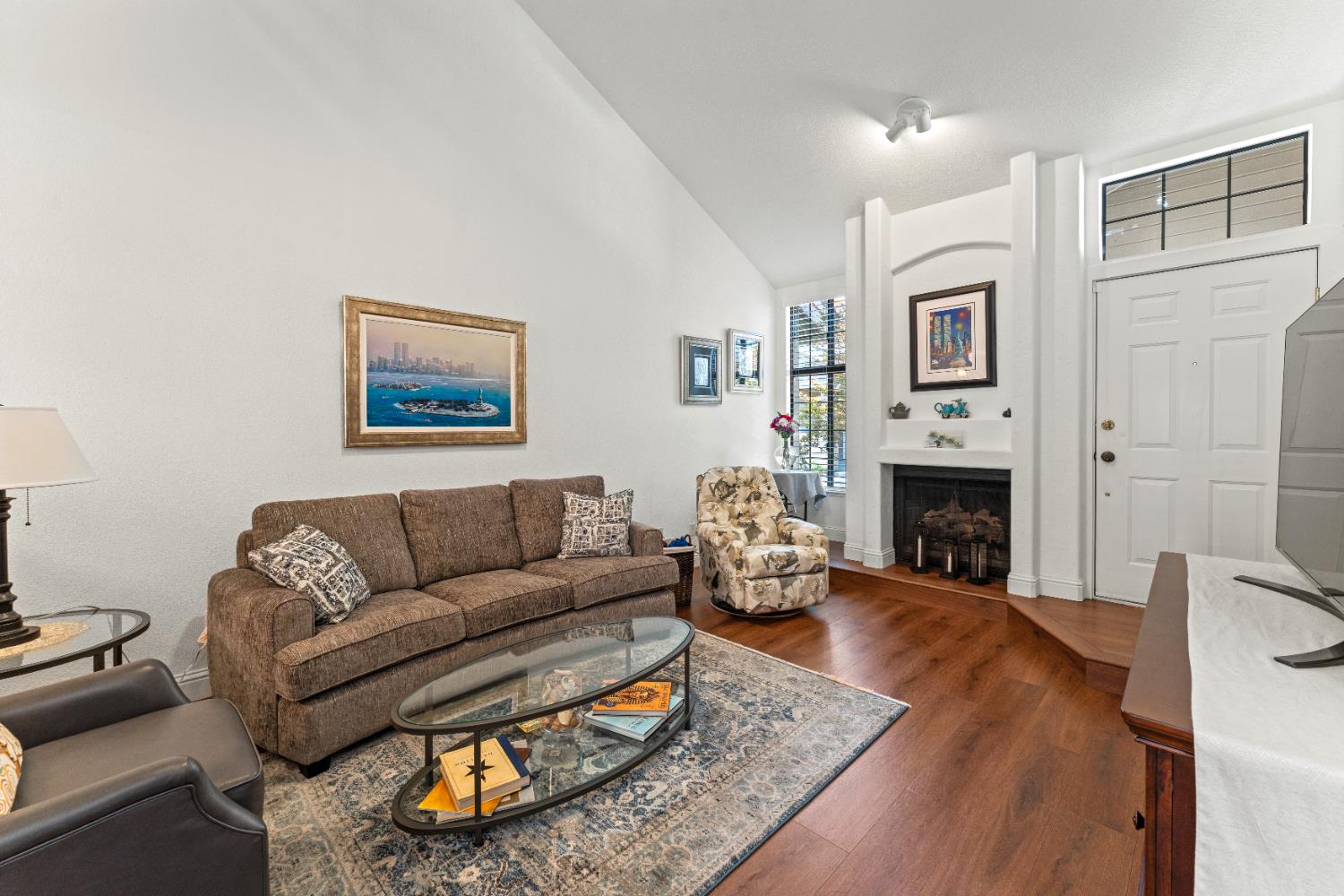 Detail Gallery Image 6 of 21 For 7522 Creekridge Ln, Citrus Heights,  CA 95610 - 3 Beds | 3 Baths